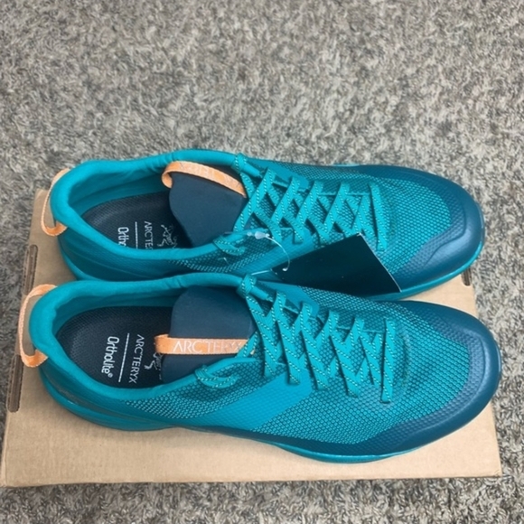 Arcteryx Norvan VT 2 Womens Illusion Auracle Trail Hiking Sneakers Teal SIZE 10 - Picture 4 of 8